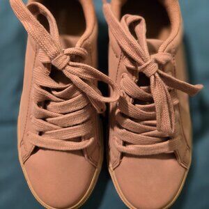 Nautica womans sneaker - grape - size 6